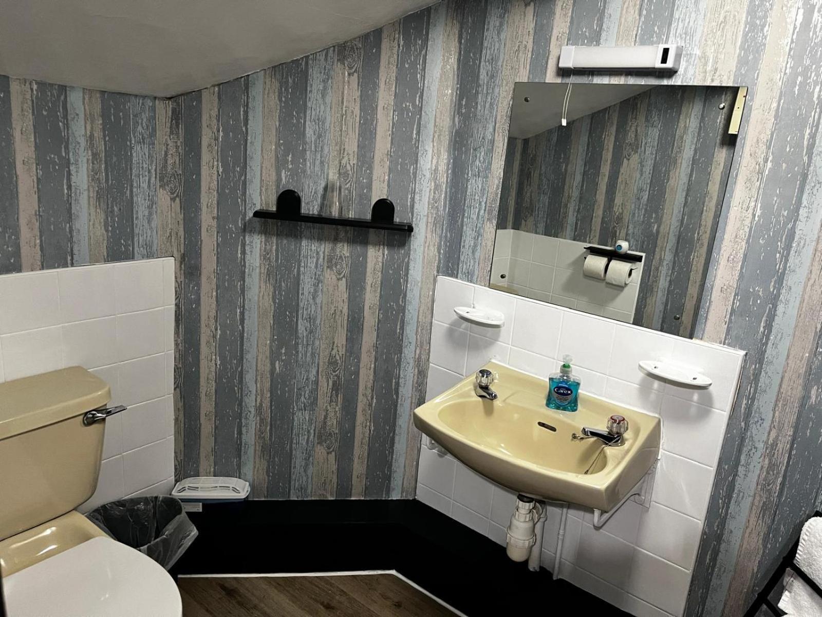 רית' Black Bull Hotel מראה חיצוני תמונה